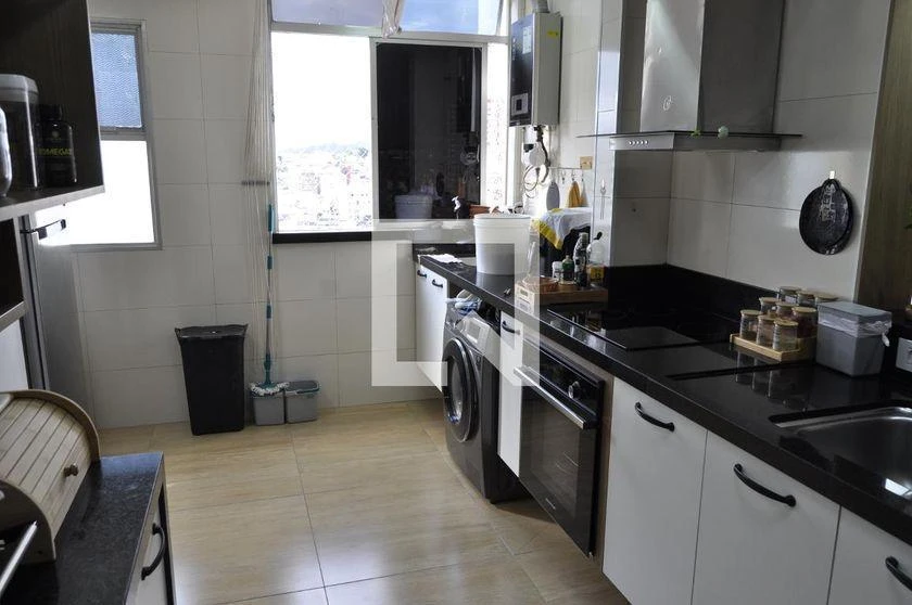79 m² apartment with a home office and a washing machine — photo 5