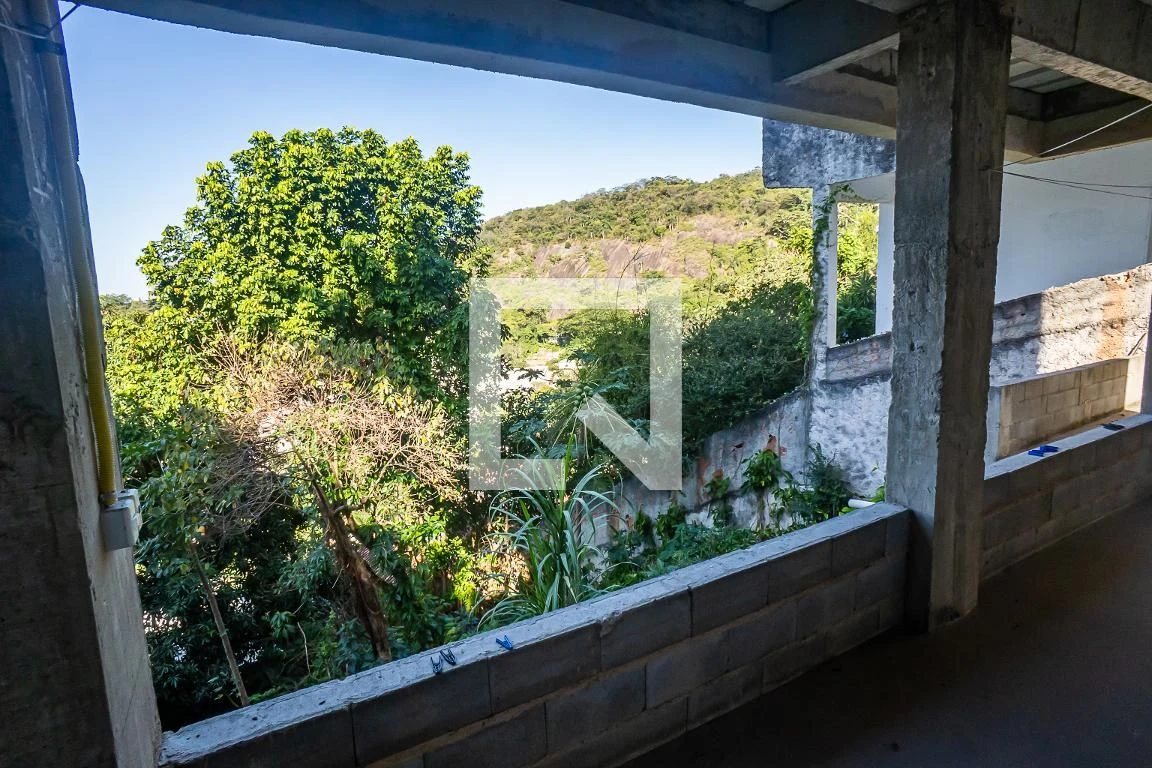 Casa mobiliada, 120 m², com janelas do piso ao teto — photo 70