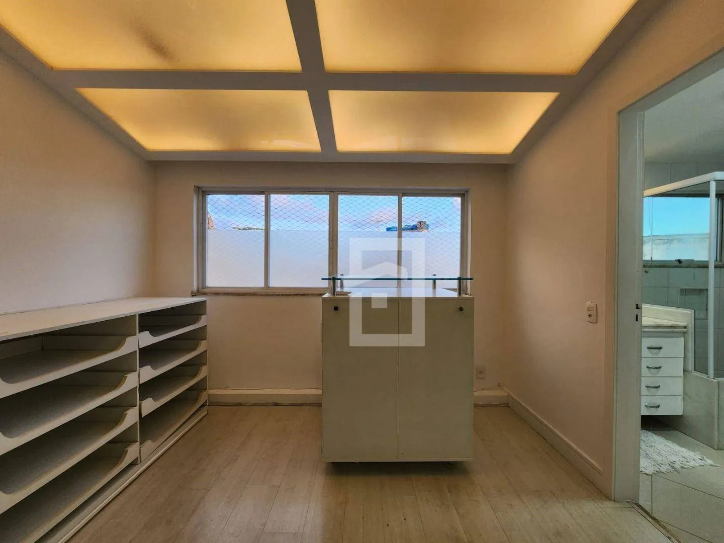 Duplex penthouse with 5 bedrooms and 5 bathrooms — photo 49