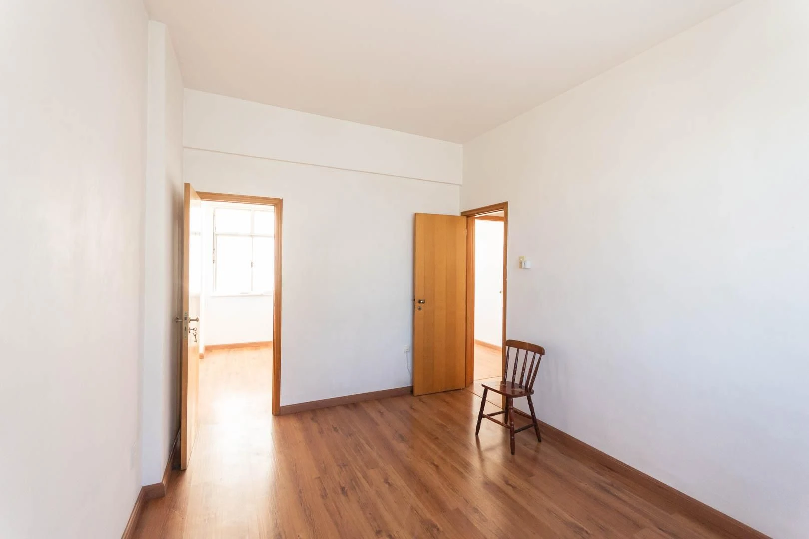 2-bedroom apartment with 1 bathroom, no parking space — photo 7