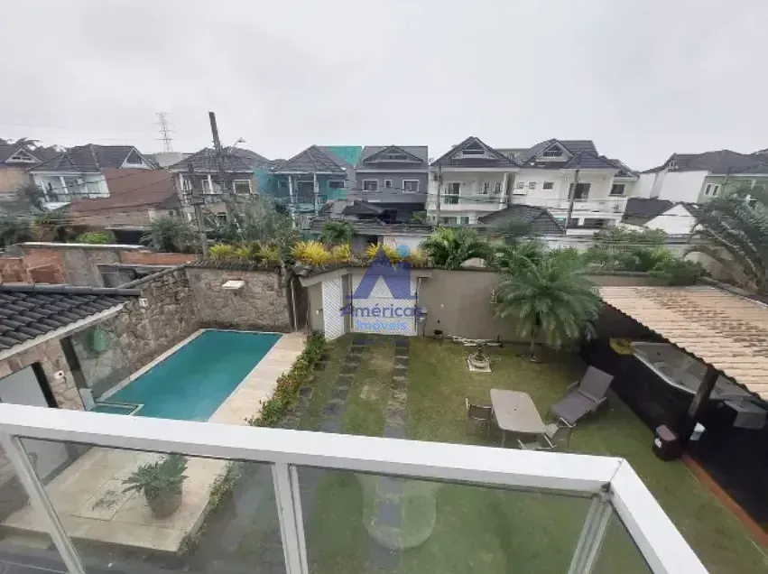 Mountain view in a 4-bedroom house, 220 m² — photo 18