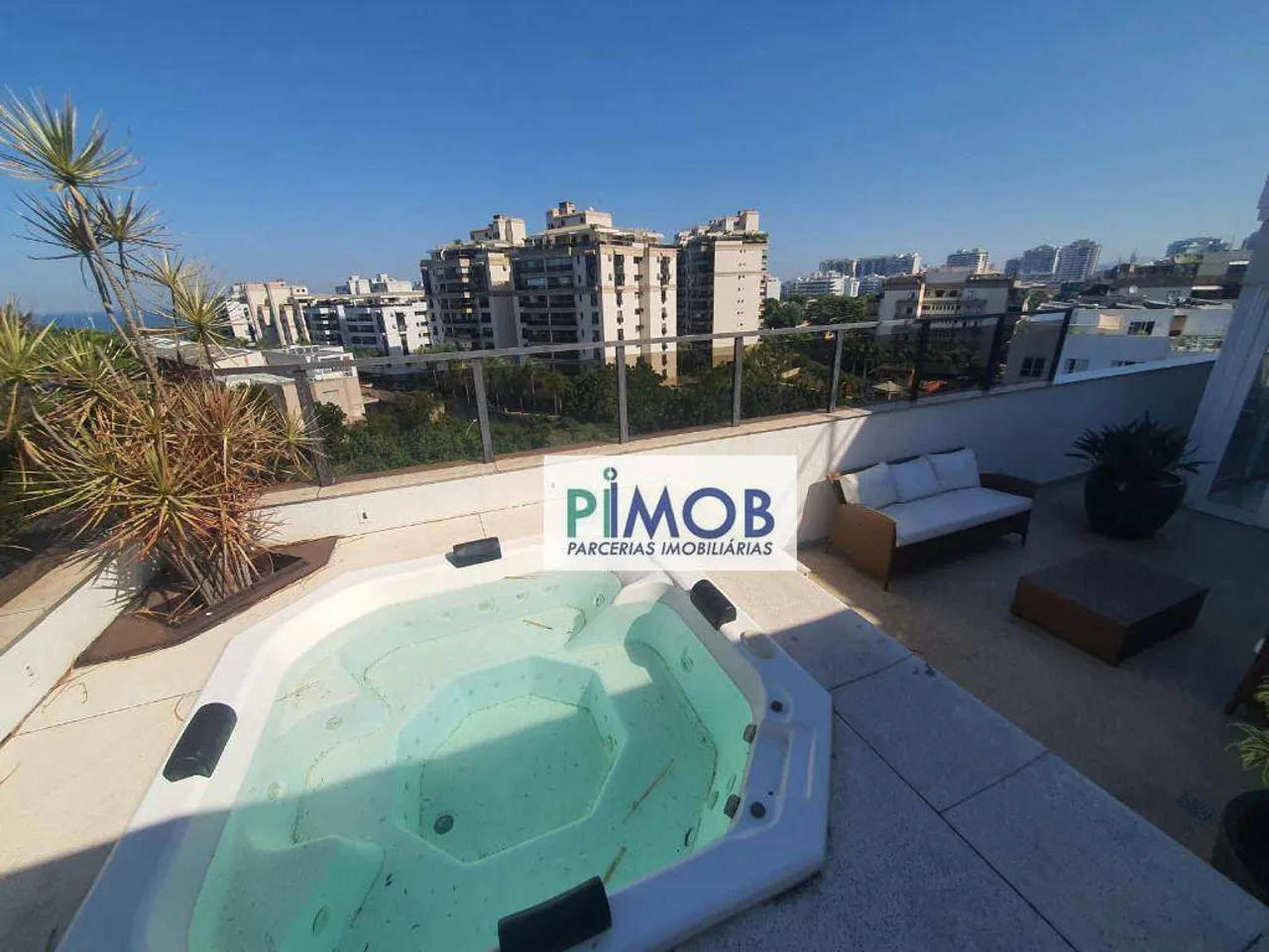 Unfurnished penthouse with 4 bedrooms and floor-to-ceiling windows — photo 9