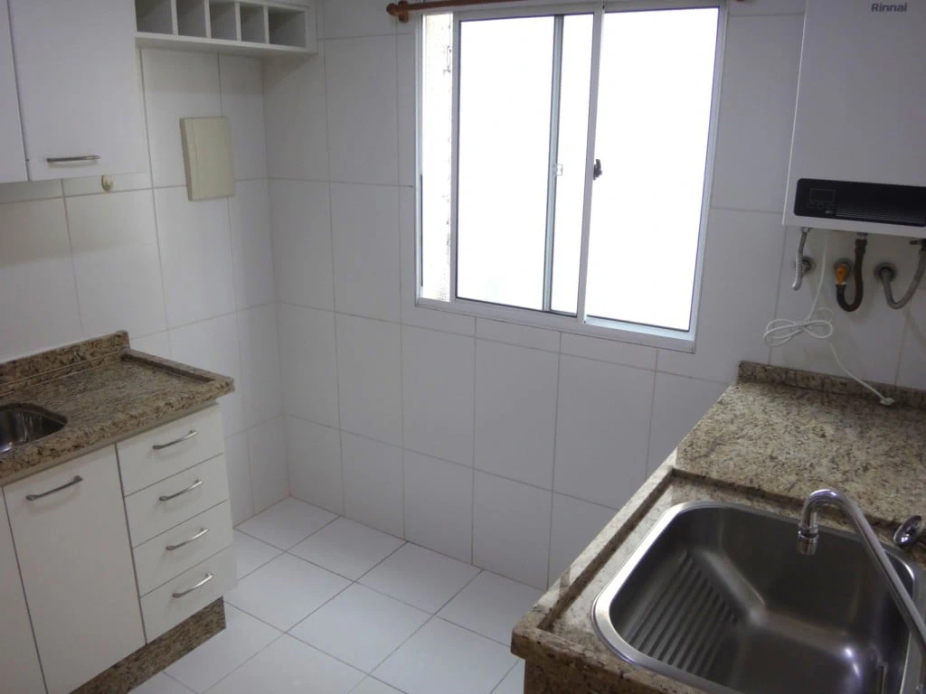 2-bedroom apartment with a home office — photo 13