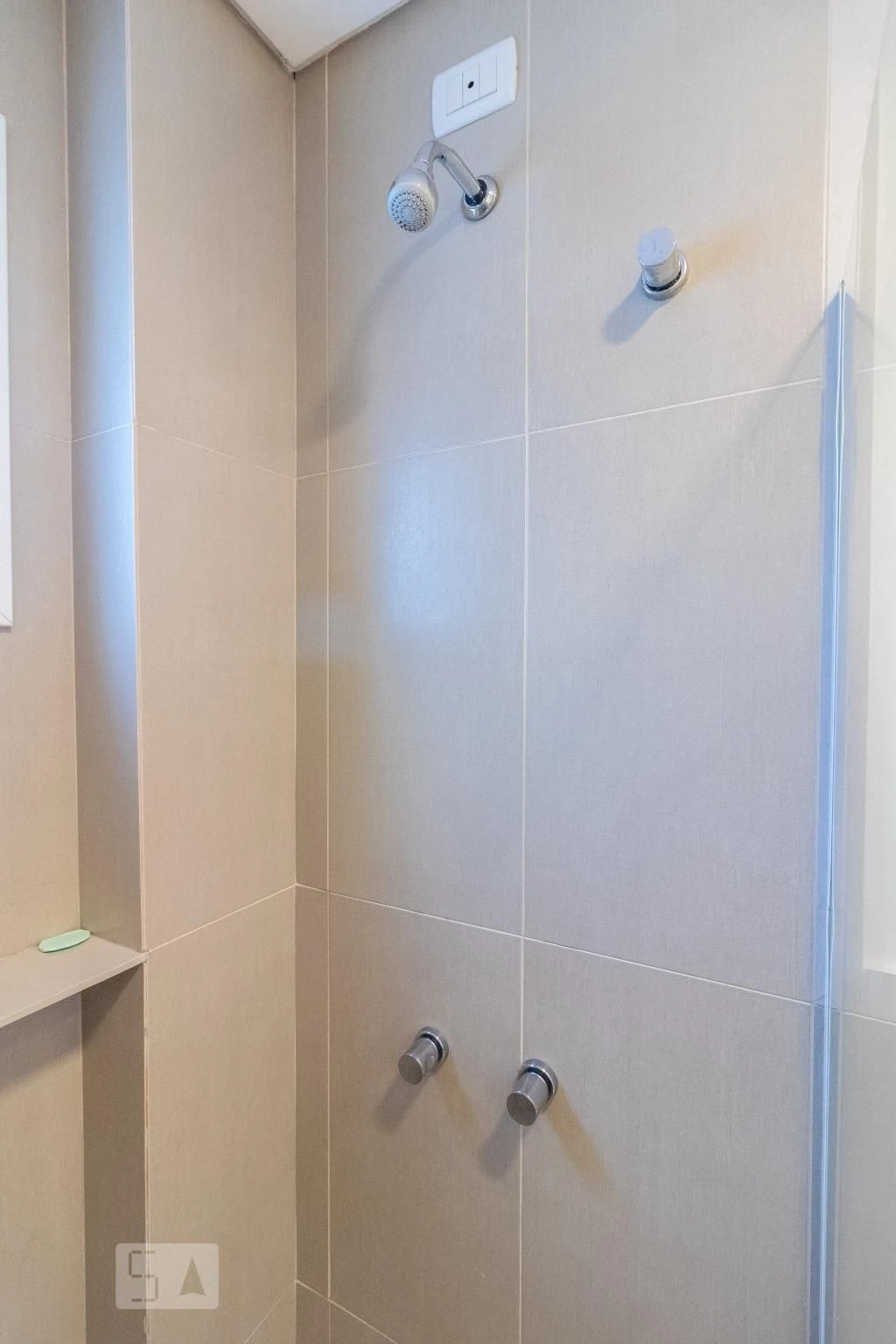 One-bedroom apartment with a washing machine in Curitiba — photo 26