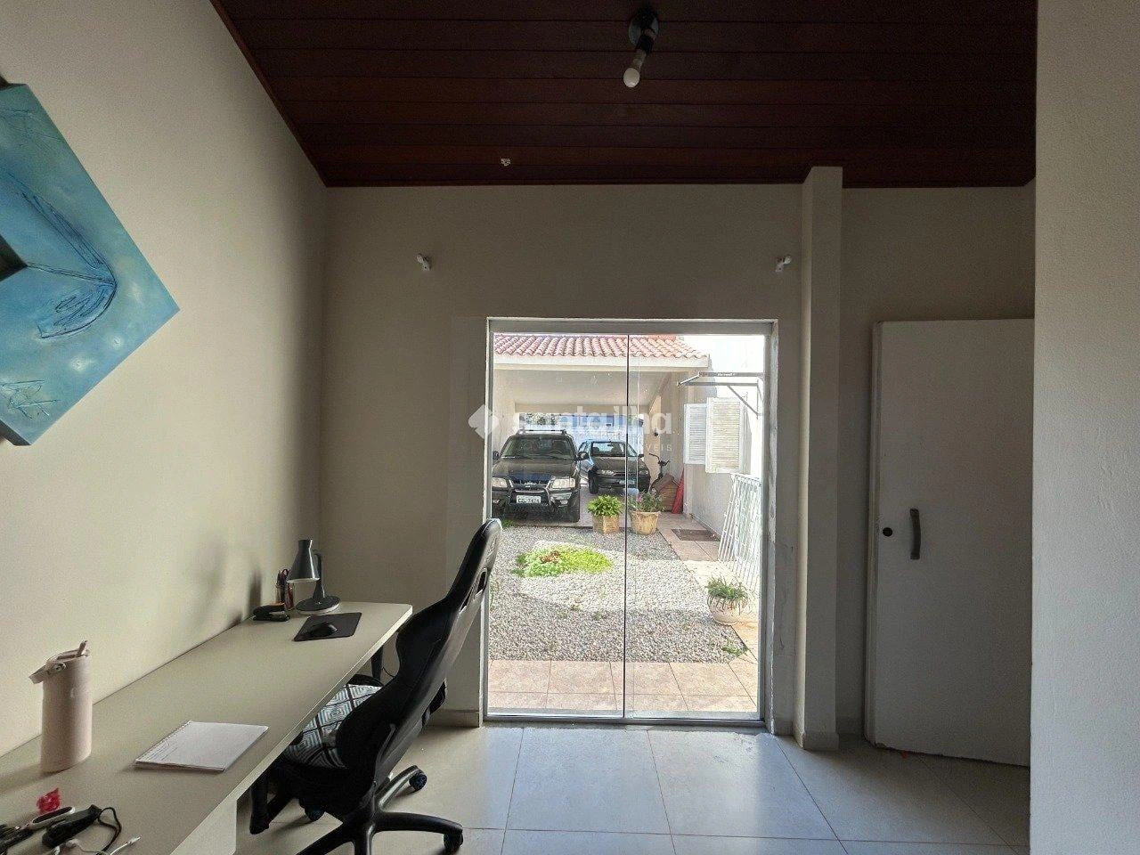 Casa de 300 m² con bañera y balcón gourmet — photo 5