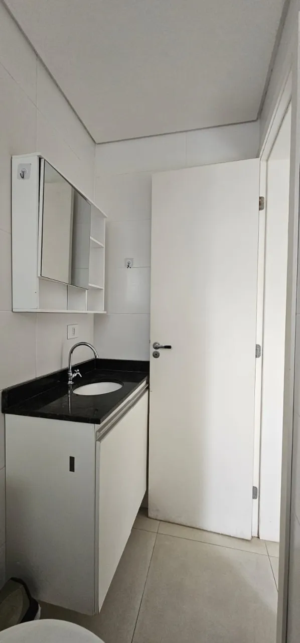 Furnished studio in a building with a gym — photo 7