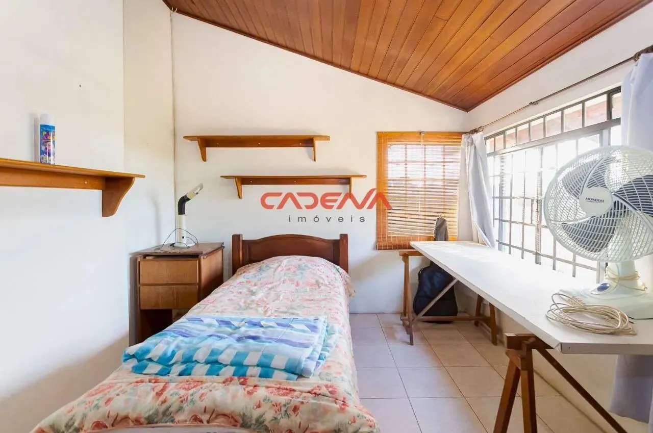460 m² house with 5 bedrooms and fitted kitchen — photo 19