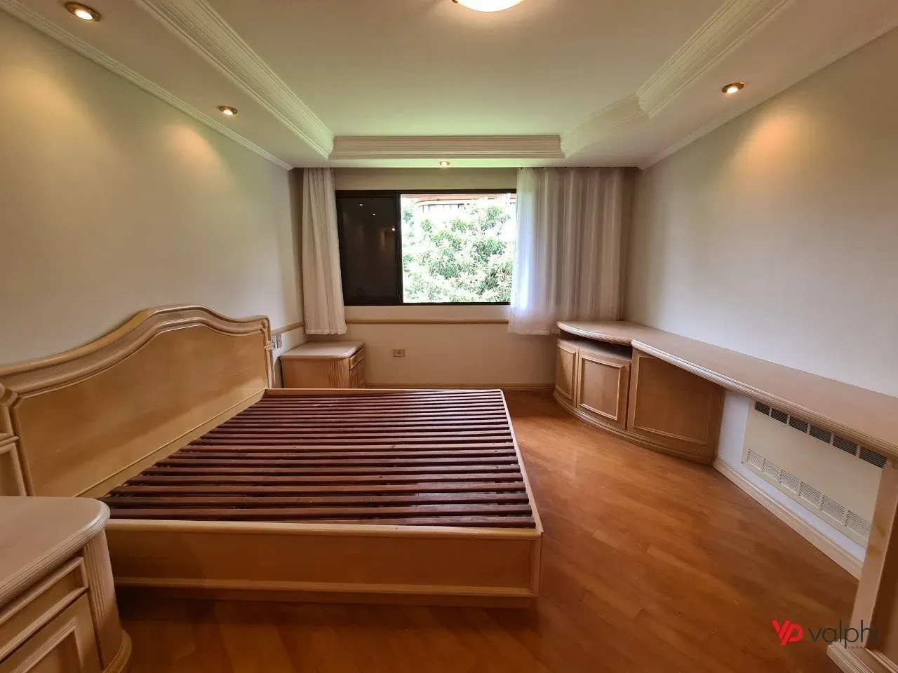 Condo house with 3 en-suite bedrooms and private garden — photo 7
