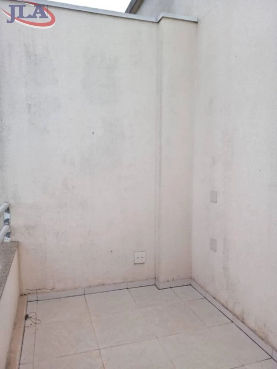 119 m² townhouse with 3 bedrooms and parking for 2 cars