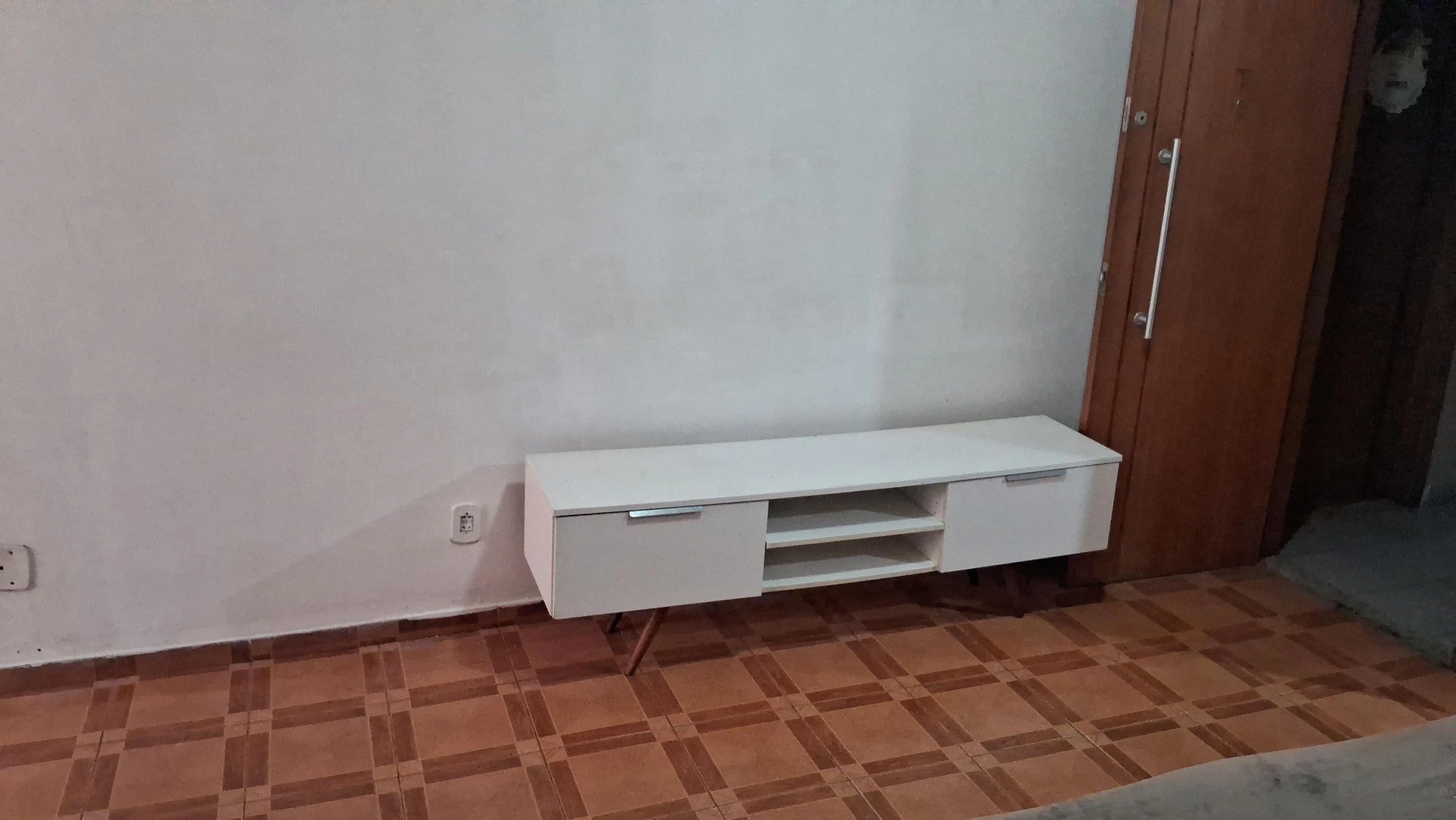 Квартира в оренду з 2 спальнями та 1 ванною — photo 20