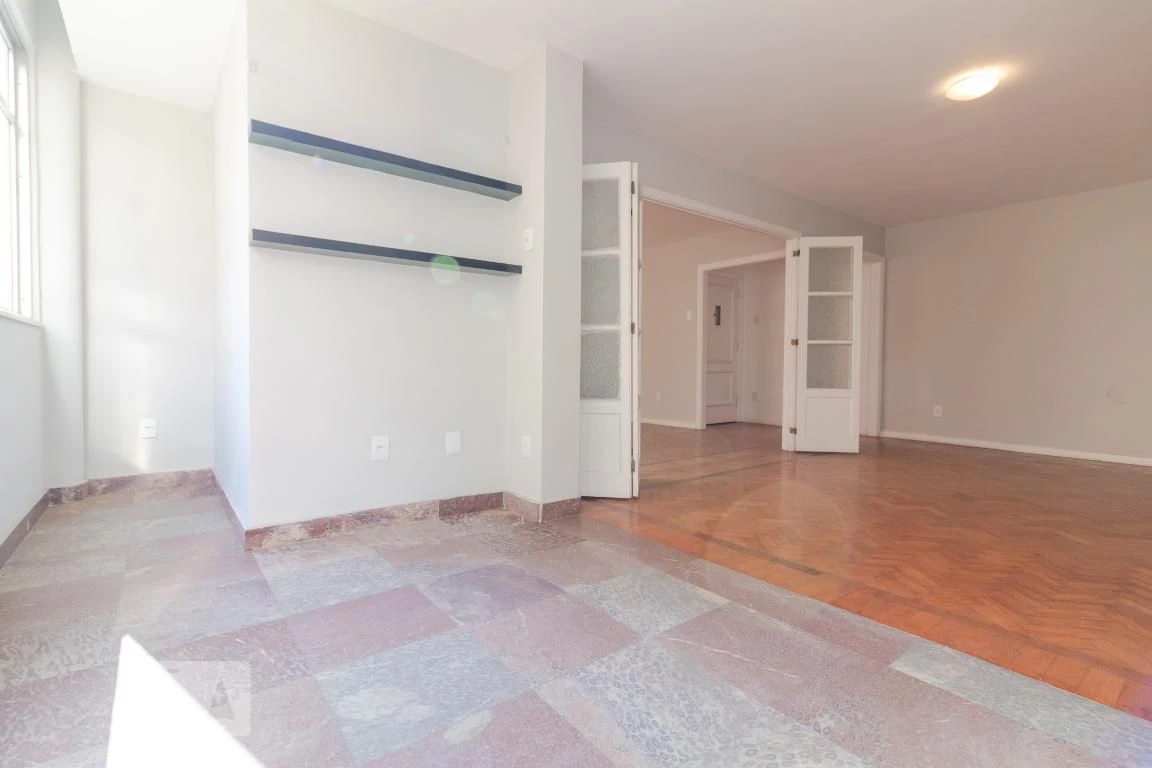 Apartment, 200 m², with a bathtub — photo 31