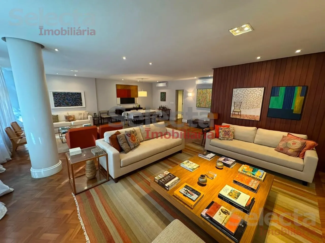 Furnished apartment with 4 bedrooms and a work desk — photo 14