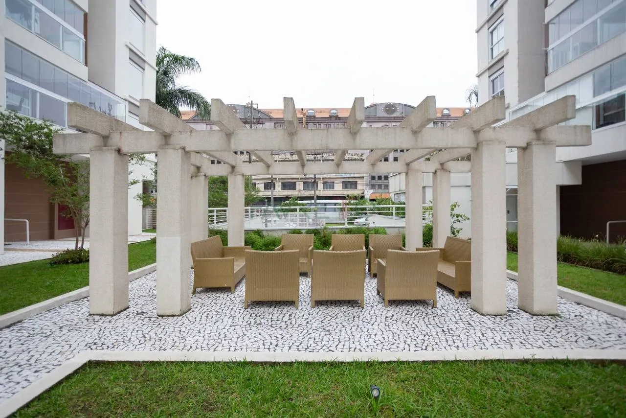 Apartamento de 3 quartos em condomínio com piscina — photo 15