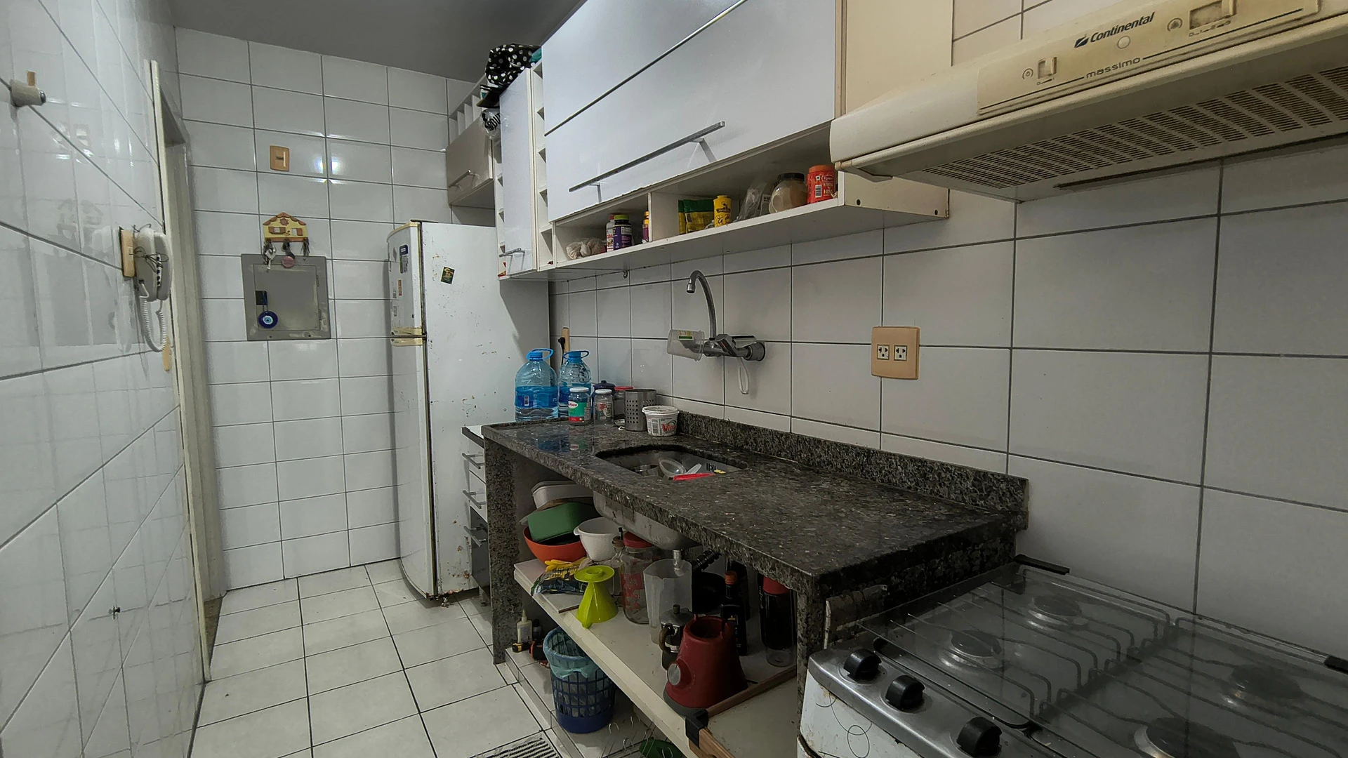 Furnished apartment with 2 bedrooms and 2 bathrooms — photo 9