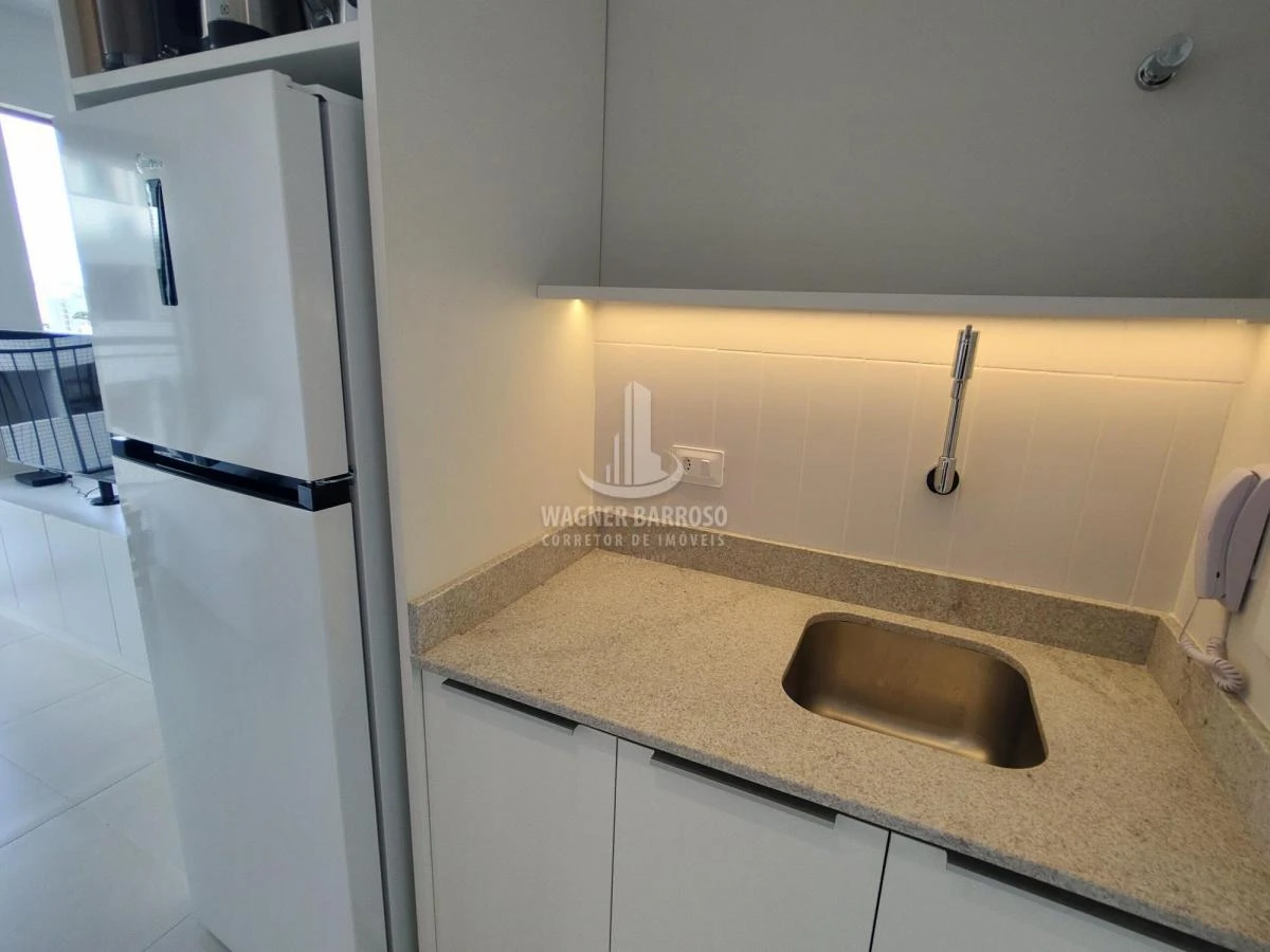 Furnished 1-bedroom apartment with a balcony — photo 35