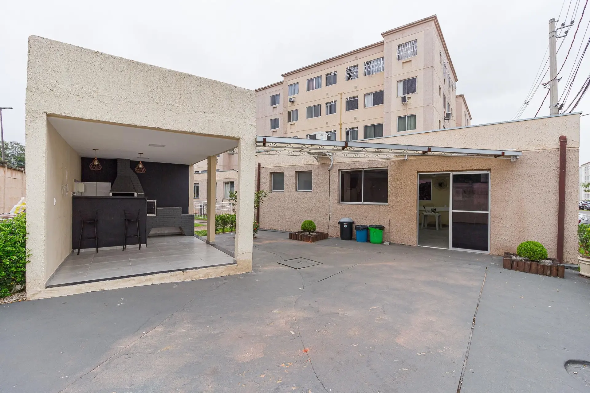 Unfurnished 2-bedroom apartment with 1 parking space — photo 44