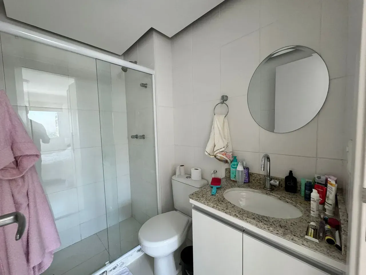 Furnished 2-bedroom apartment with a separate kitchen — photo 15