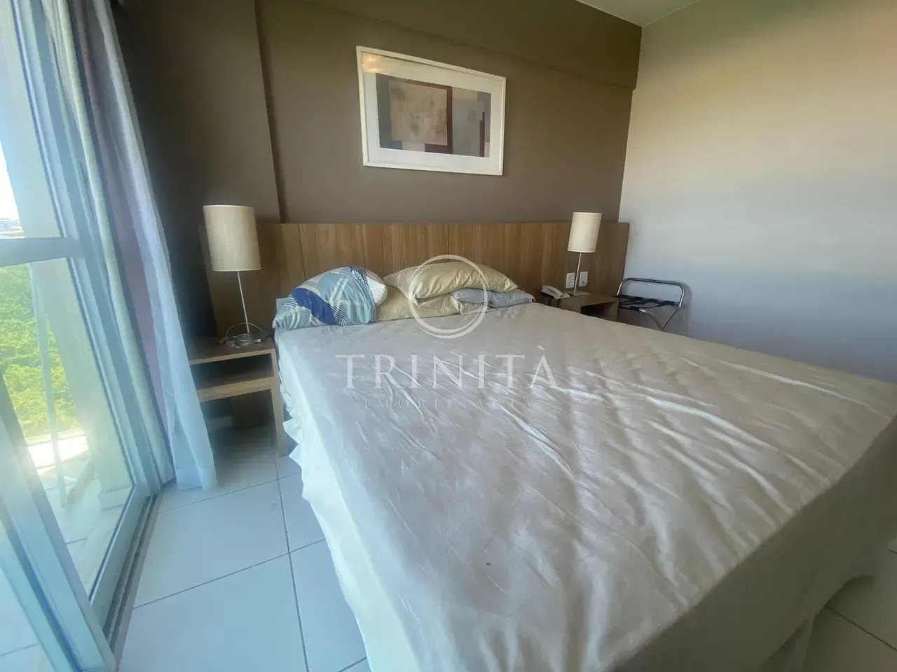 1-bedroom apartment with glass shower and 25 m² — photo 11