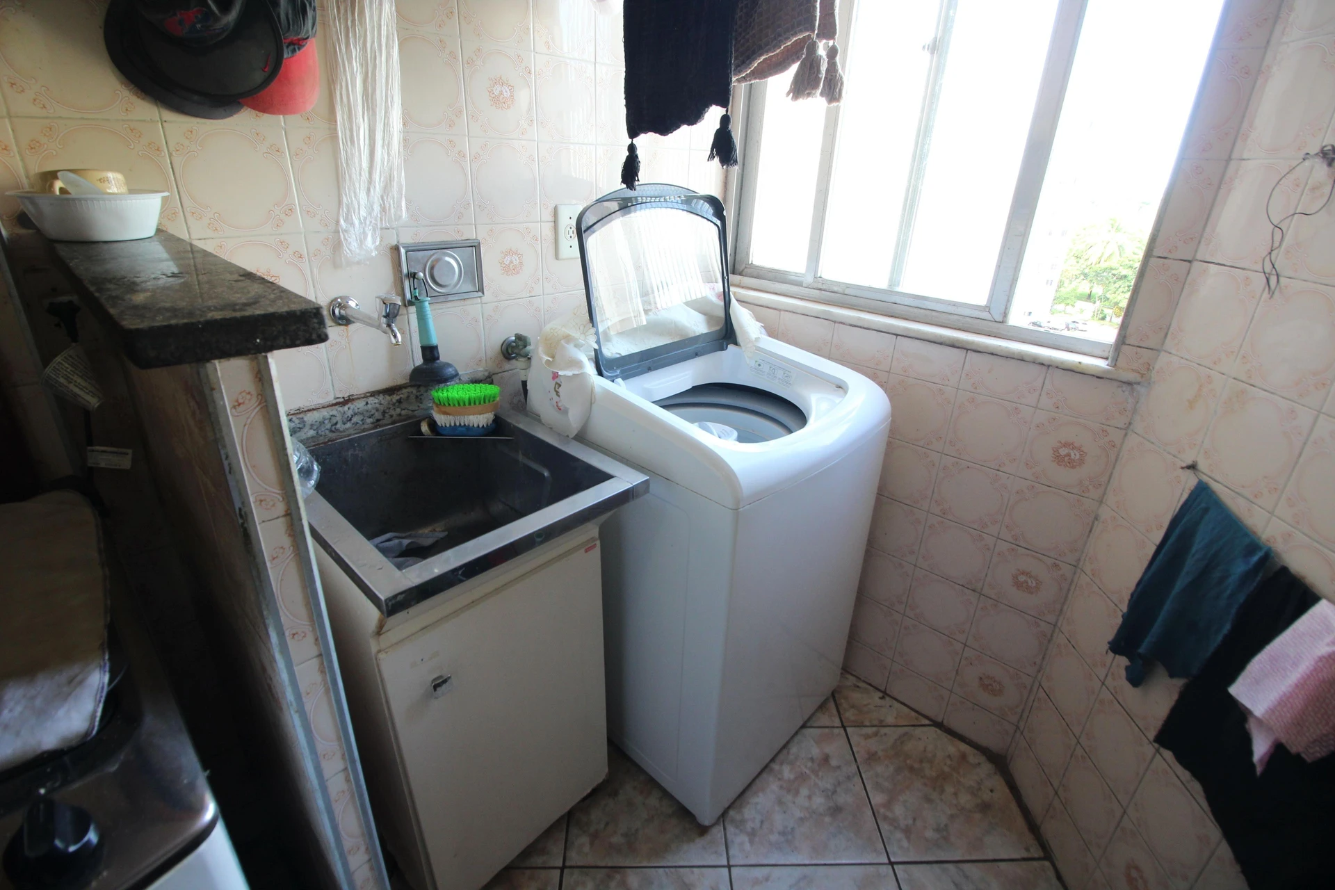 Apartamento mobiliado com 2 quartos e cozinha a gás — photo 2