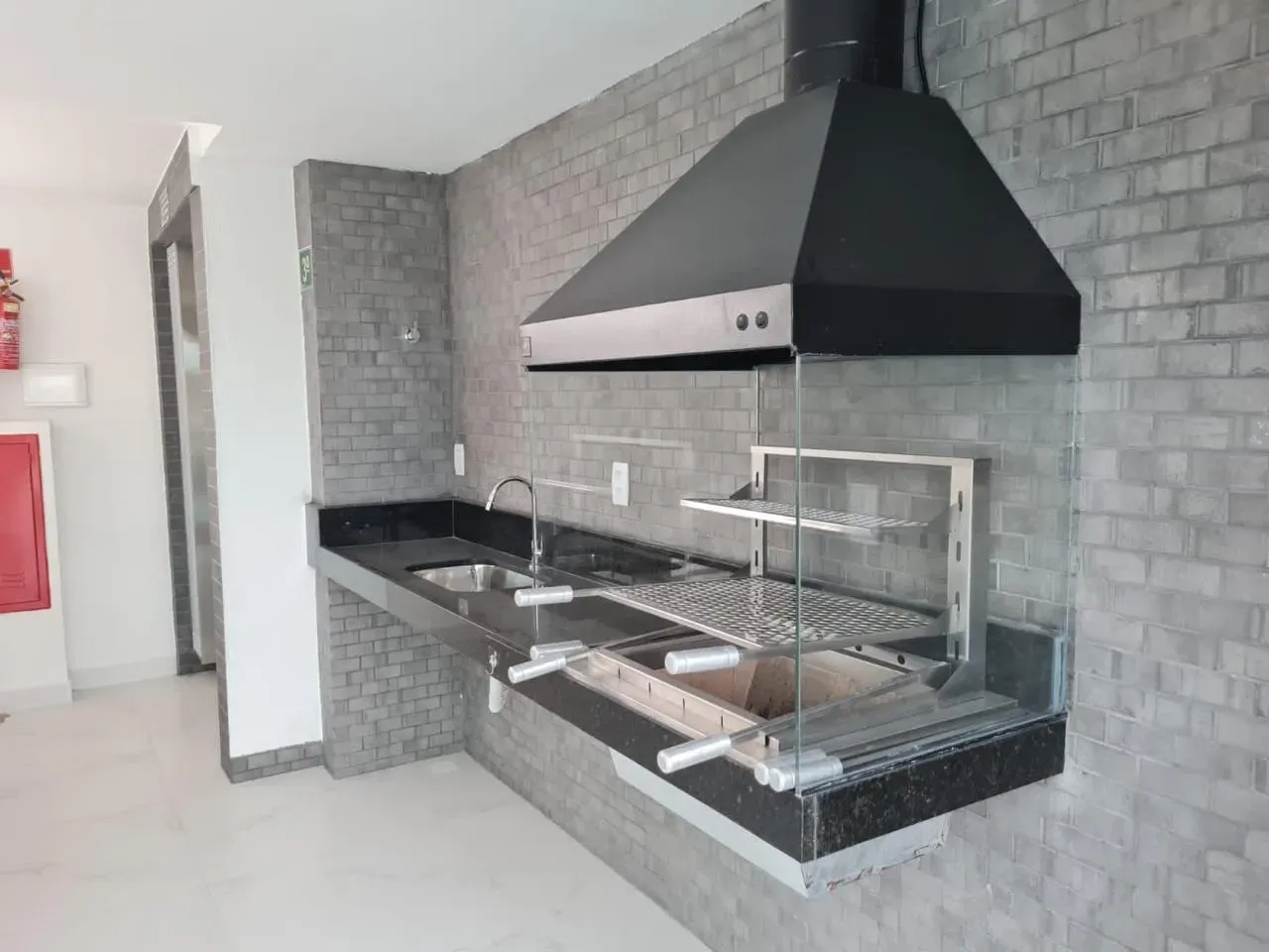 2-bedroom apartment with a suite on the 3rd floor — photo 9
