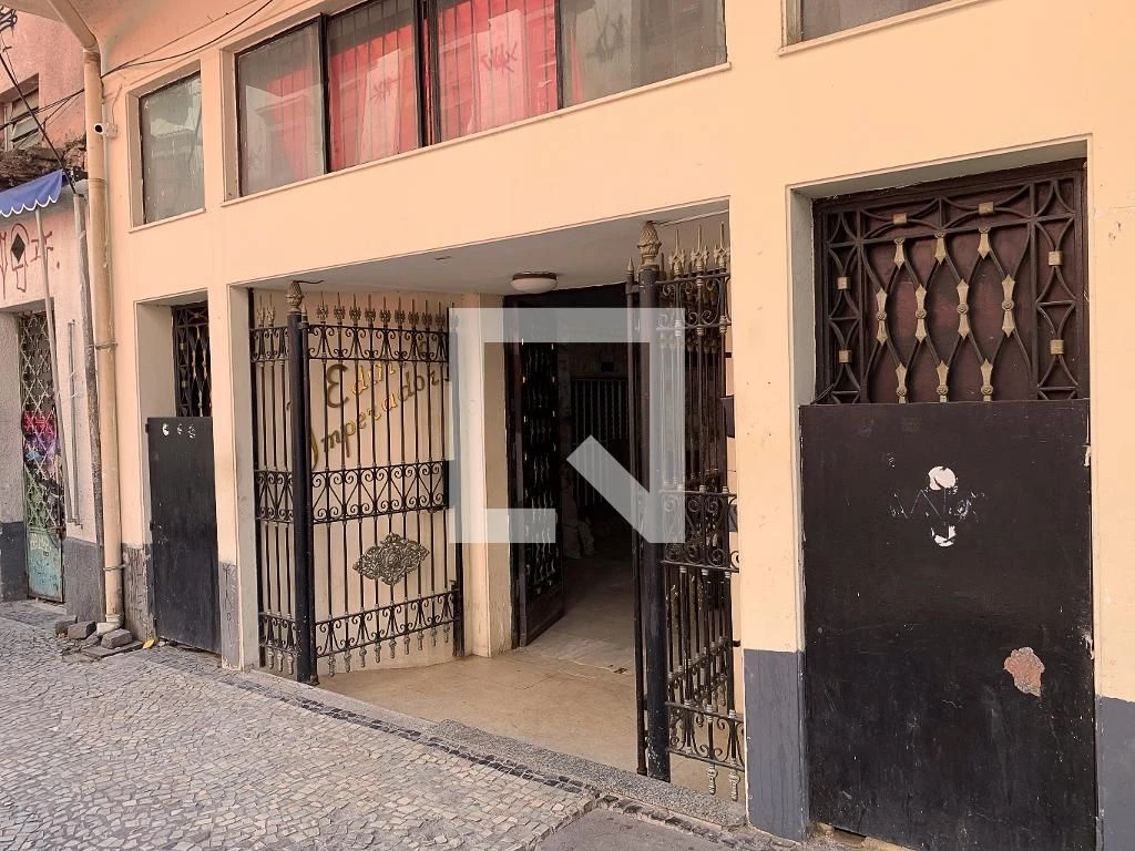 Studio de 27 m², Centro — photo 23