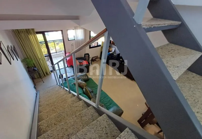 Furnished 179 m² apartment with 3 bedrooms — photo 23