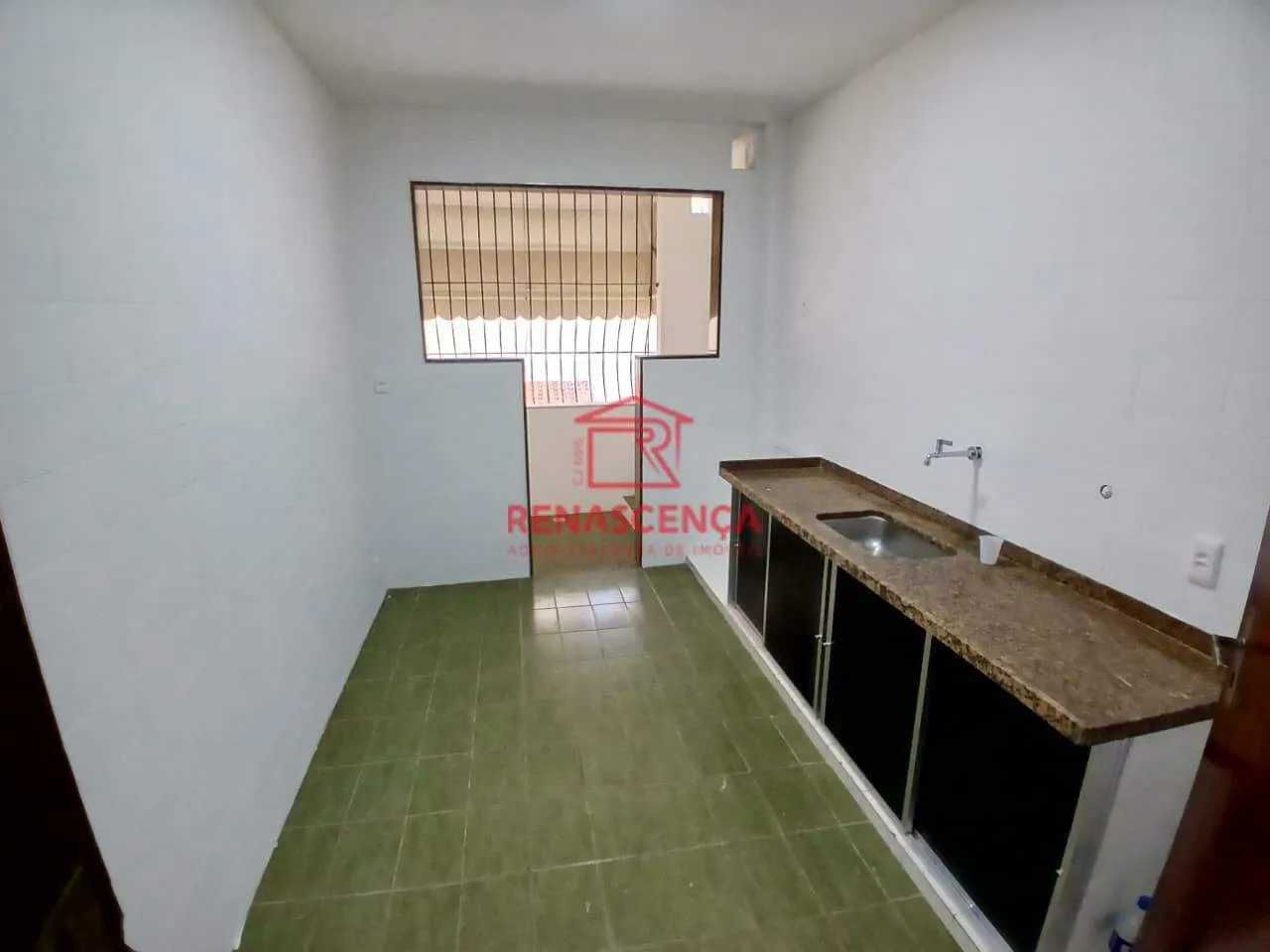 Casa com 5 quartos e 5 banheiros, vaga para 4 carros — photo 3