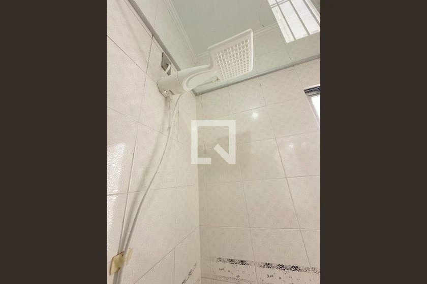 Furnished house, 250 m², with a bathtub — photo 36