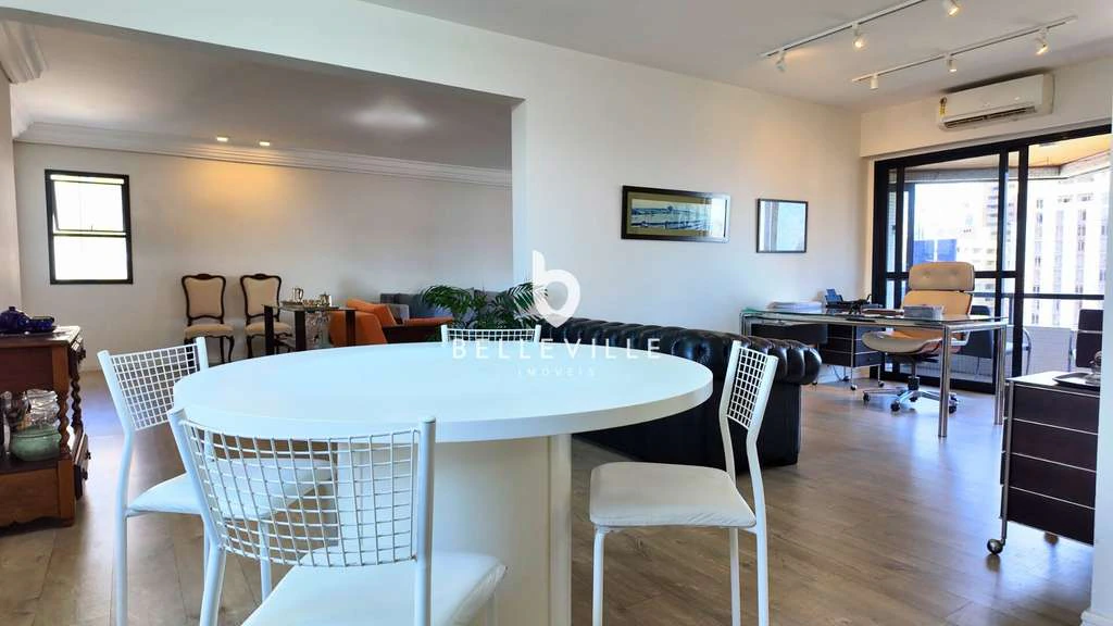 Apartamento de 3 dormitorios con cocina abierta y 254 m² — photo 3