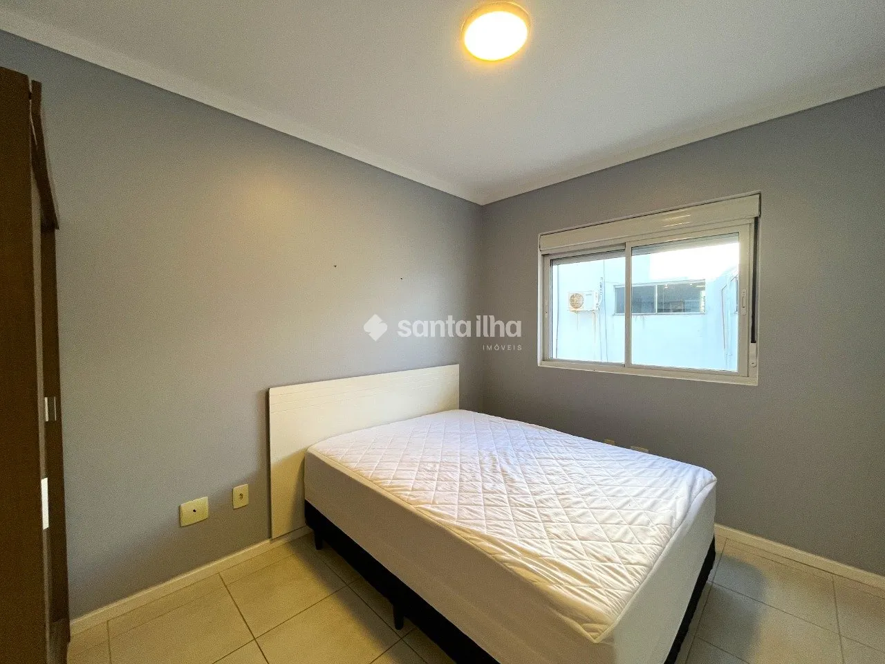 Furnished 2-bedroom apartment with balcony — photo 17