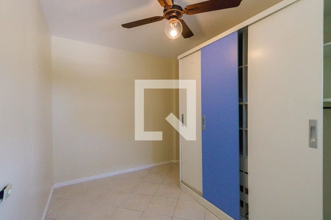Apartamento com 3 quartos e cozinha fechada a gás — photo 26