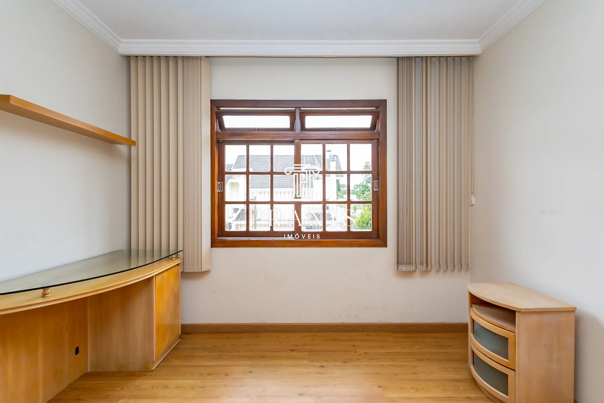 207 m² house with 5 bedrooms, 2 suites and 2 parking — photo 34
