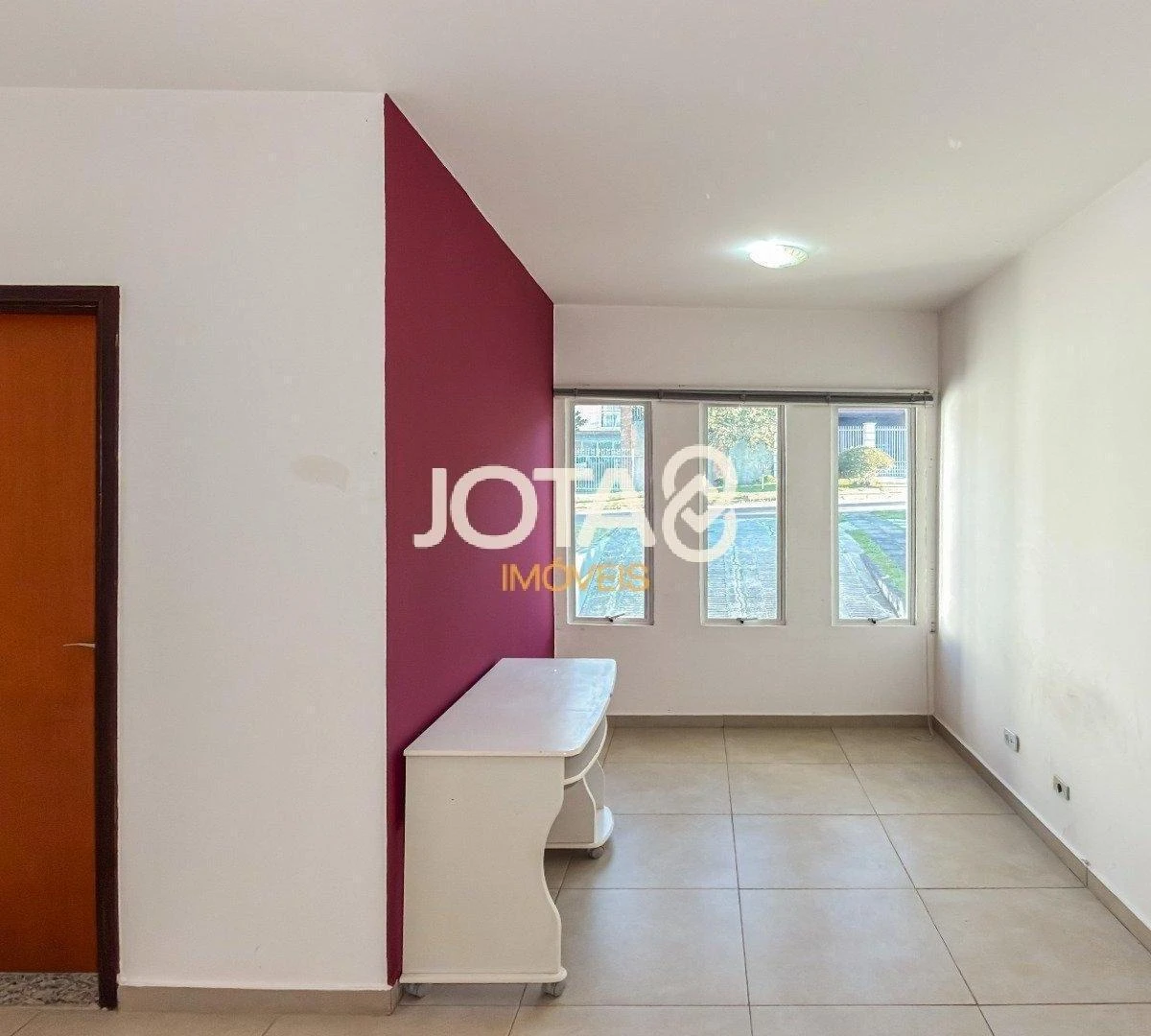 Spacious house with 3 en-suite bedrooms and 526 m² — photo 20