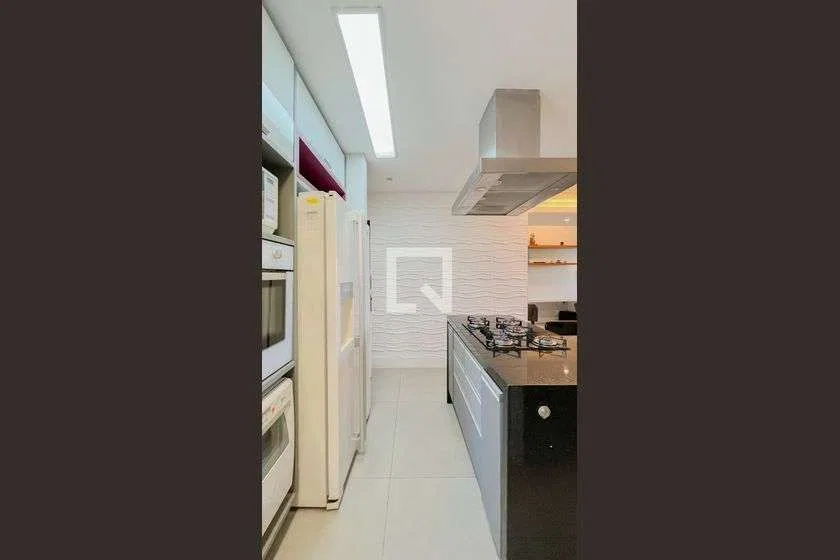 Робоче місце та 1 спальня: квартира 61 м² — photo 21