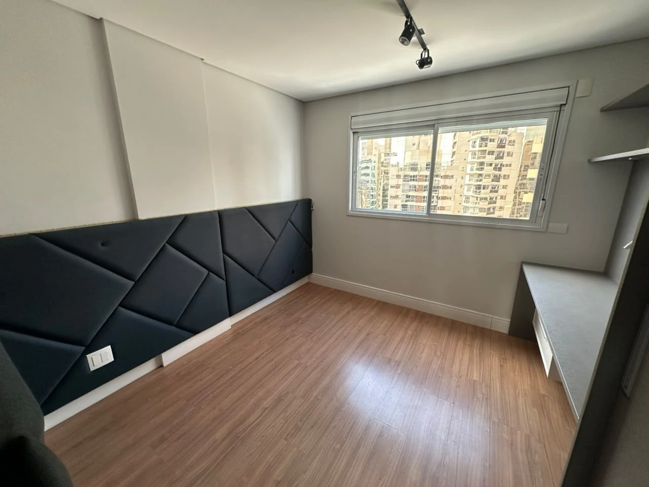 Ванна и 4 спальни: квартира 324 м² — photo 3
