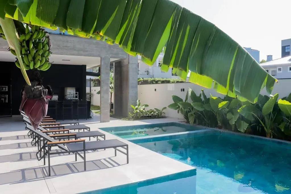 Casa amueblada con 5 suites y cocina compacta — photo 27