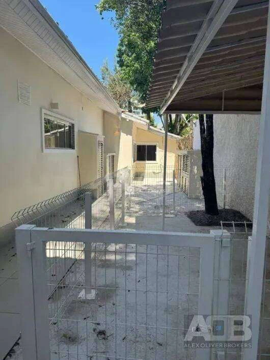 Casa de 3 quartos com 470 m² e fogão a gás — photo 15