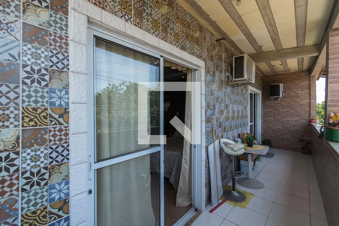 Furnished 227 m² house with a private garden — photo 27