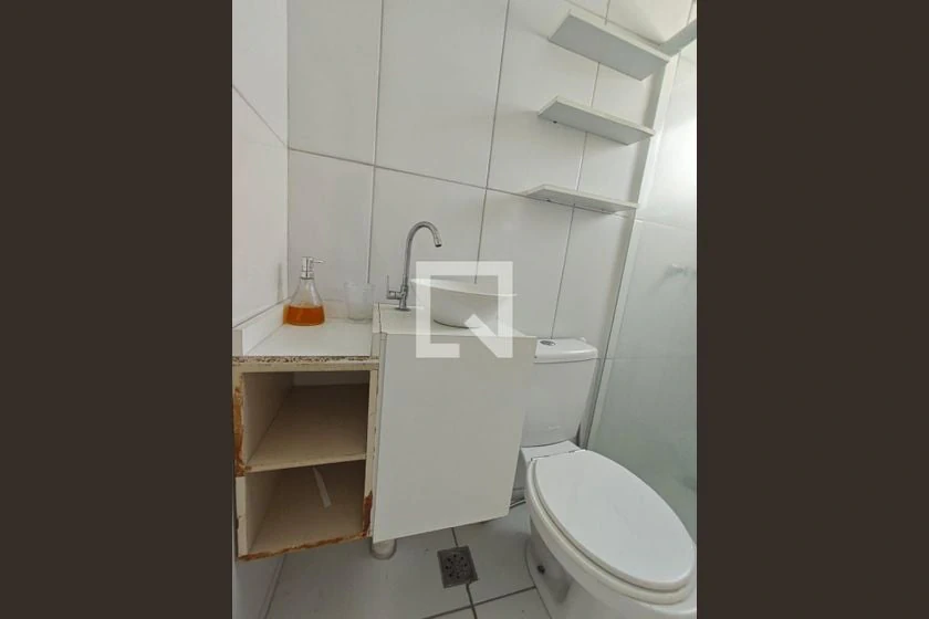 44 m² rental apartment with 2 bedrooms and closed kitchen — photo 7