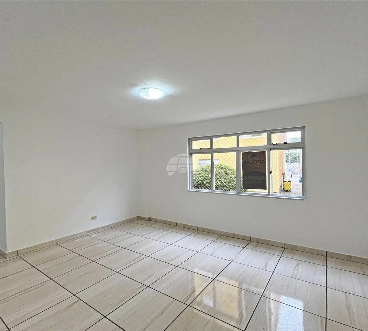 3-bedroom, 60 m² apartment in Curitiba