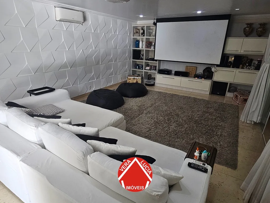 Furnished 600 m² house with 6 en-suite bedrooms — photo 7