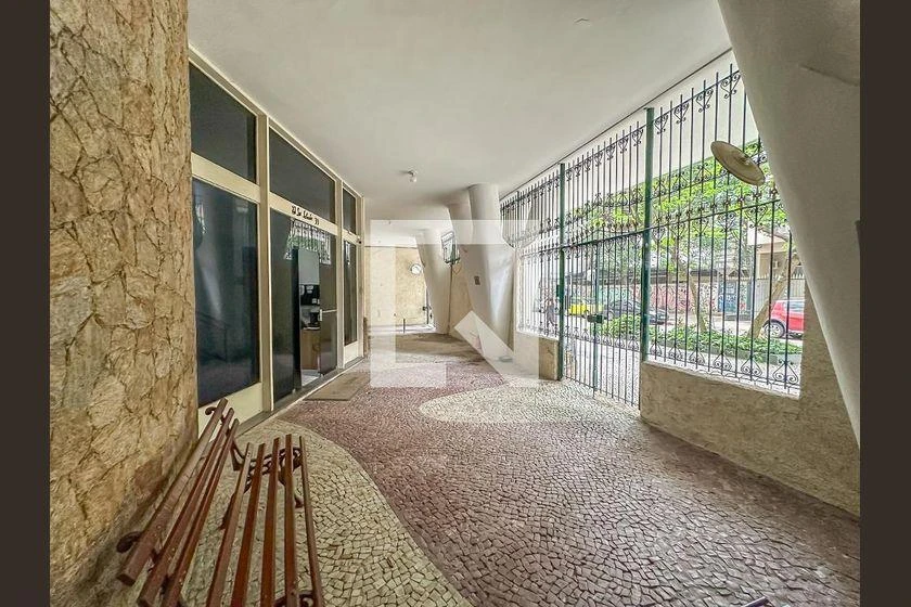 Apartment, 50 m², with wood or laminate floors — photo 17