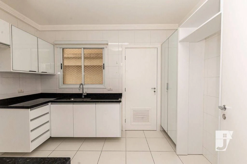 Apartamento mobiliado, 108 m², com máquina de lavar — photo 3