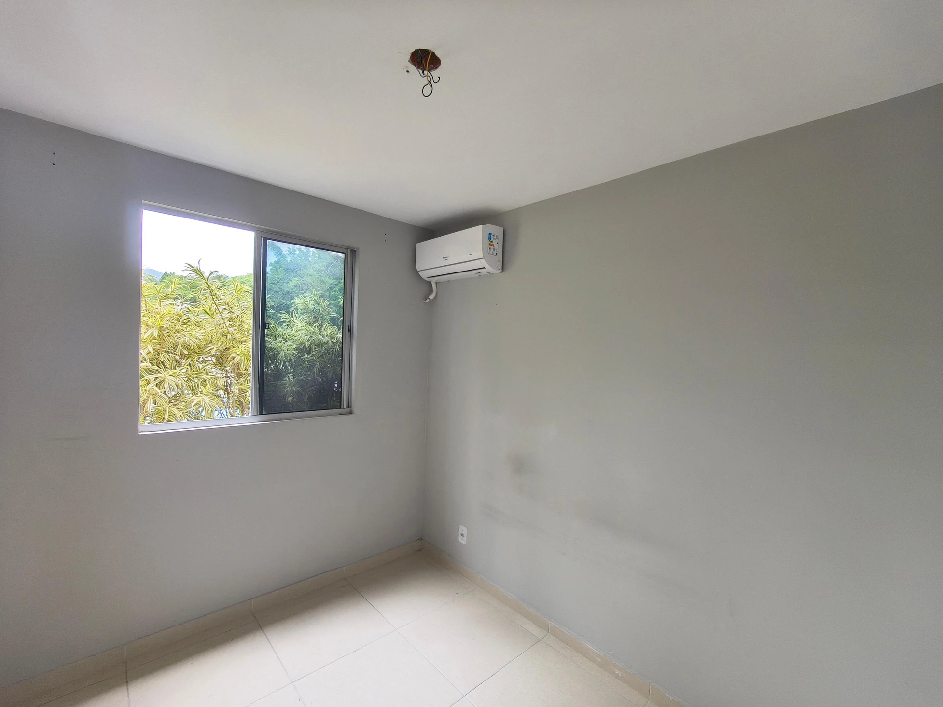 2-bedroom apartment in a building with a pool — photo 13