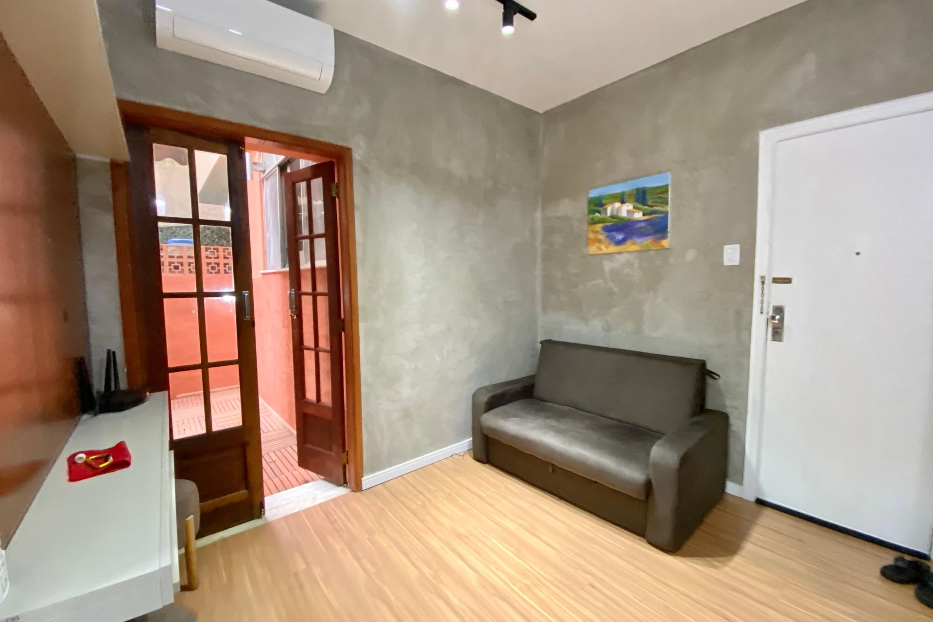 2-bedroom apartment with a private BBQ