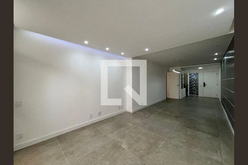 Apartamento, 101 m², com máquina de lavar