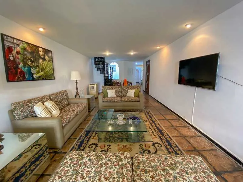 Triplex penthouse with 4 bedrooms and a balcony — photo 12