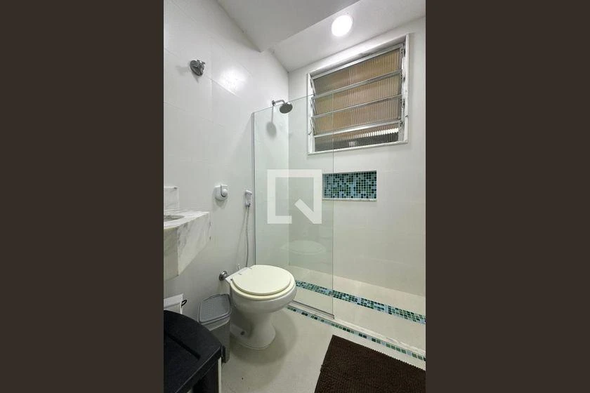 Furnished 1-bedroom apartment with 65 m² and 2 bathrooms — photo 21