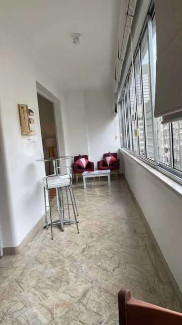 Furnished 190 m² apartment with 3 bedrooms and balcony — photo 2