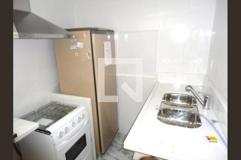 Furnished apartment with 4 bedrooms and 120 m² — photo 13
